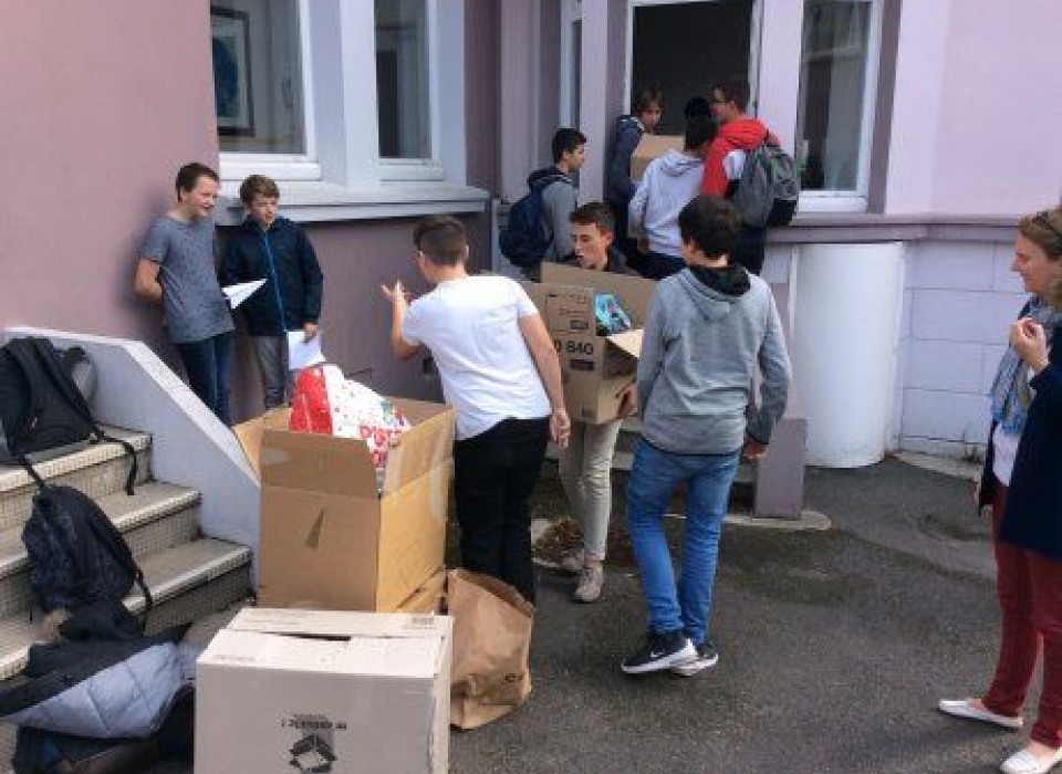 Brest ville : élan de solidarité chez les scolaires